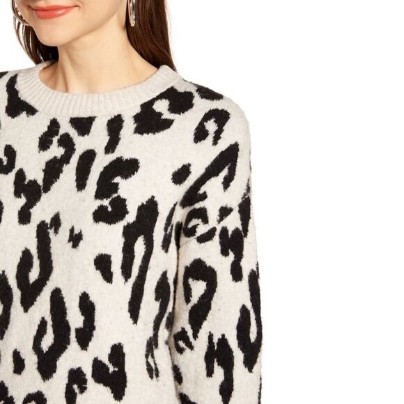Nwot Something Navy leopard crewneck sweater - Picture 4 of 10